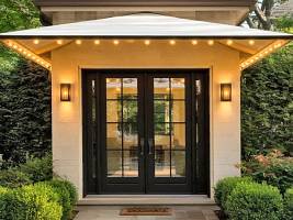 STOGELIAI IR PAVĖSINĖS